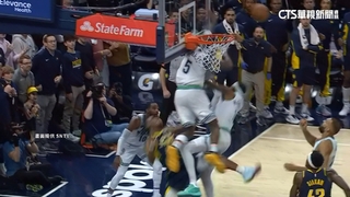 「再見麻辣鍋」太銷魂　Edwards「跳太高」頭撞籃框