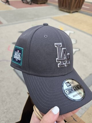 台灣大谷鐵粉超幸運！  飛韓觀戰拿到唯一「限量色」首爾系列球帽