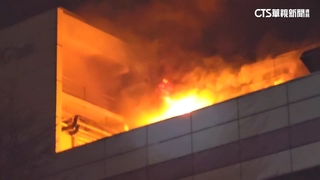 竹科深夜大火！緯創.揚明光大樓傳爆炸巨響