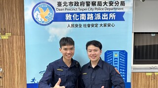 8旬老婦突倒浴室「身體僵直」　帥警及時CPR鬼門關前救回