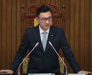 代理韓國瑜！　江啟臣首度主持院會