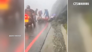 挑戰環台之旅　馬來西亞騎士不敵強風被吹倒