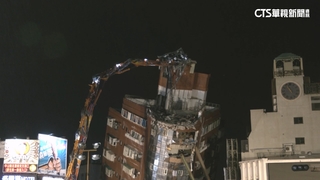 花蓮天王星開拆！　「大鋼牙」拆基地台後逐層作業