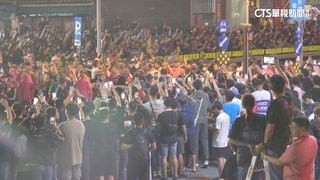 僅花5分鐘！大甲媽過彰化民生地下道　600警護轎