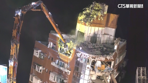 架設6鋼梁.3監視儀 「天王星」拆除作業進行中