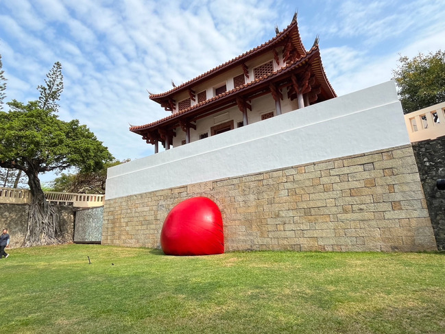 被問「紅球有什麼意義」　台南式寫10篇地方故事回應 網感動：更認識台南 | 華視新聞
