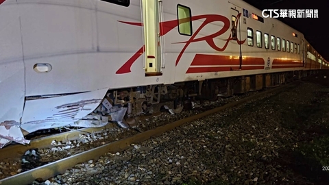 餘震不斷!巨石滾落鐵軌 普悠瑪擦撞致3車廂出軌