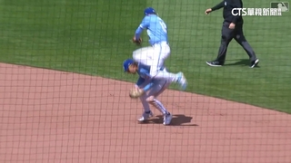 皇家Witt　Jr.單場4安含2轟　聯手隊友演「跳馬守備」