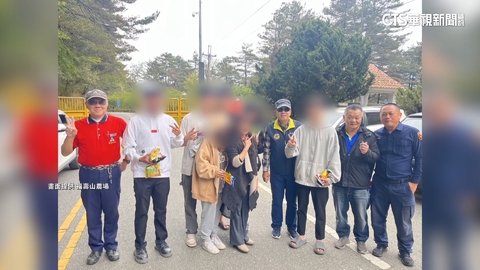 車遭石砸「玻璃全碎」 東華6學生遇好心民宿收留