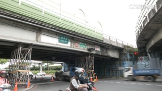 403震後主梁受損　福和橋「封1線道」塞爆了！