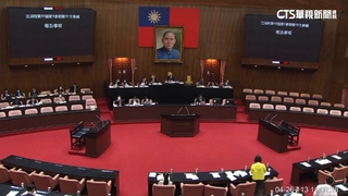 京華城容積率疑雲續燒　藍議員爆柯市府「2度放寬」