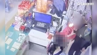 男穿雨衣持利器搶超商　警2小時內火速逮人