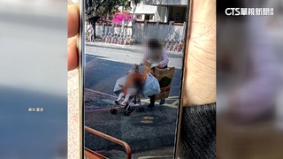 保母帶女童撿回收遭撤照　家長怒「為何拖9個月」