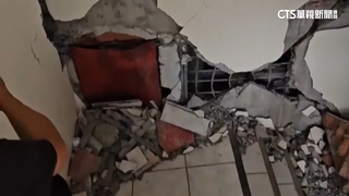 華爾街大樓判「不需拆除」　鄰居拍內部災損憂倒塌