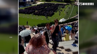 猶太裔演員受邀演說　杜克大學畢業生離席抗議