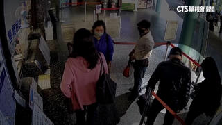 搶首班車「包包代排隊」？　宜蘭國光客運站長：公告勸導