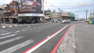 「紅白紅」3線並行...民眾也3條線　公所：舊紅線沒塗銷