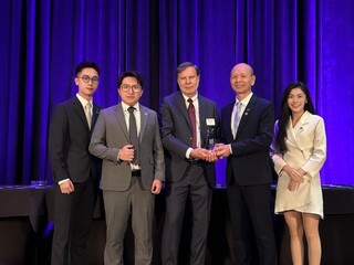 國泰人壽五度獲頒國際卓越學習組織獎  台灣金融業唯一