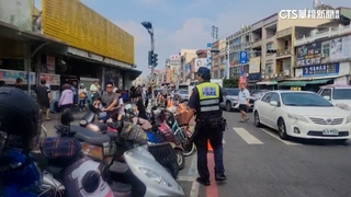 「警」盯東港華僑市場違停　攤商：卸貨區僅2處不夠