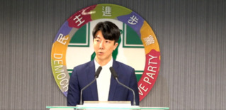 傅崐萁控動員群眾「包吃包喝台北一日遊」　民進黨駁斥：嚴重污衊公民運動