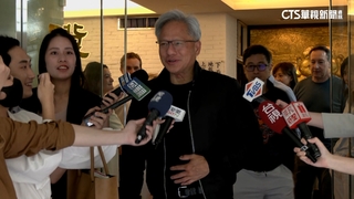 網友肉搜黃仁勳「身分證字號」！　律師：恐違個資法