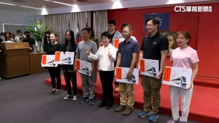 表揚中捷9英雄　盧秀燕頒發「終身免費捷運卡」
