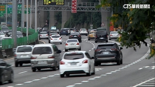 端午連假首日好塞！　國1竹北.仁德南下一度「紫爆」