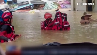 中國廣西強降雨　河水暴漲淹沒道路.村莊