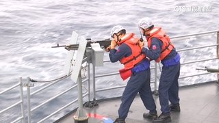 疑不適應軍隊！　銘傳艦士兵跳海逃　游上岸求救