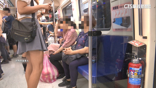 手脫臼坐博愛座！婦不信求讓座 他無奈：要表演手掉下來？