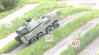 國造105公厘砲輪型戰車首曝光　軍備局展示性能