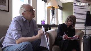 「認罪」換自由　維基解密創辦人亞桑傑出獄離英