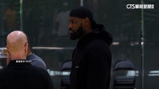 LeBron點頭了！與湖人簽2年33.9億頂薪合約
