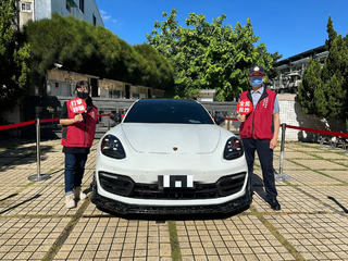 台中分署法拍保時捷超跑 得標人331萬買下 嗨喊：不虛此行