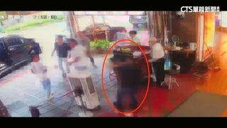 威震董座吳明達挨槍畫面曝　槍手近距離連開5槍