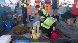 富岡漁港代步車失控「人車落海」　被救起送醫