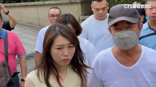 周典論涉買郭董連署書　收押近7月150萬元交保