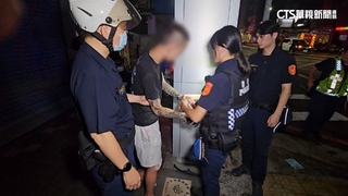 警遭毒駕撞亡　親友靈堂致意：下輩子別做警察