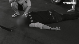 移民署副署長車禍？　男穿「假背心」醉闖燈遭撞昏