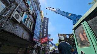 大膽！補習班負責人涉性侵「仍招生」　招牌慘遭強制拆除