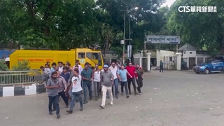 孟加拉動盪133死　政府對示威者下格殺令