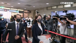 高虹安被停薪還要雇律師　柯文哲：恐怕要救濟她