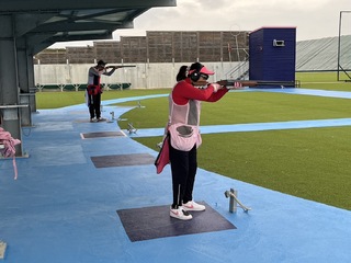 巴黎奧運》五度參戰奧運！林怡君不定向飛靶資格賽首日3輪射下65分　明日拚晉級