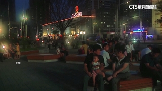 北韓奪二銀　平壤民眾觀看奧運大螢幕轉播