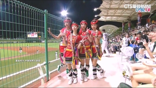 「8/1原民日」啦啦隊表演　服飾.舞蹈遭批錯誤百出