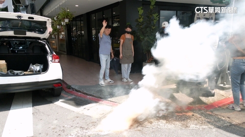 拳擊女將吳詩儀奧運奪銅！　家人放鞭炮歡慶