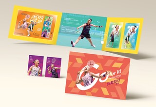 台灣之光！中華郵政發行「羽戴同行郵摺」　8/6起開始預購