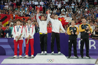 「奧運史上首次羽球男雙二連霸」　李洋王齊麟登巴黎奧運官網　