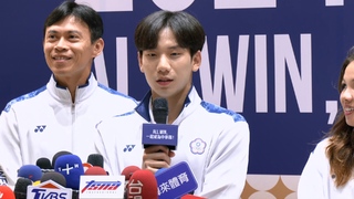 「台灣蝶王」王冠閎刷新台灣泳壇新紀錄 教練盼下屆奧運進8強