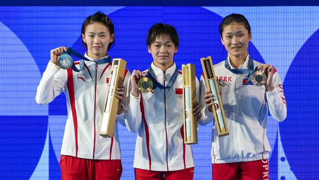 巴黎奧運》全紅嬋險勝陳芋汐！衛冕10公尺跳台金牌　成中國最年輕「三金王」 | 華視新聞